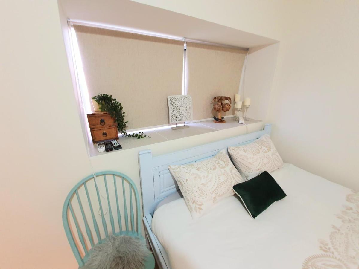 אילת Sunshine Suite Boutique Only 5 Min Walk To The Beach - By Seaelo מראה חיצוני תמונה