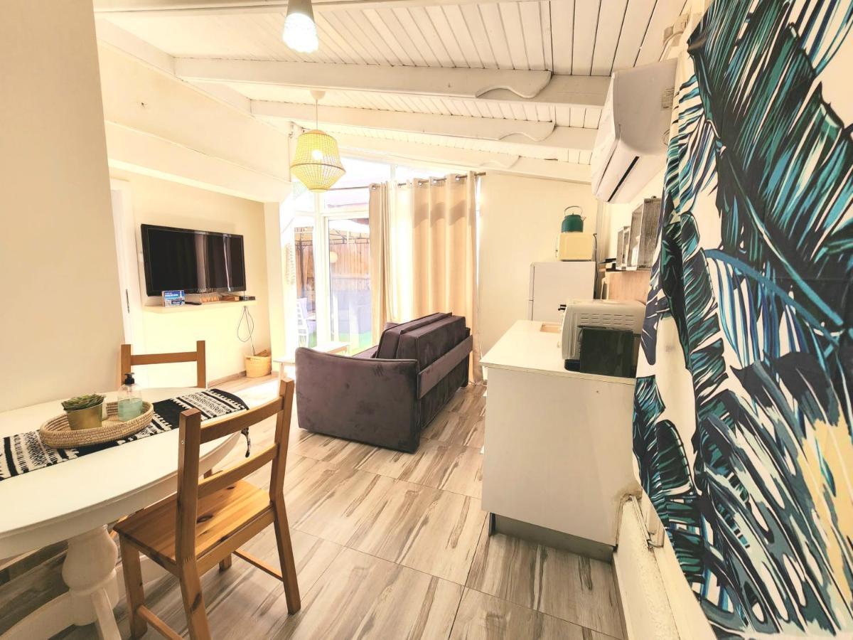אילת Sunshine Suite Boutique Only 5 Min Walk To The Beach - By Seaelo מראה חיצוני תמונה