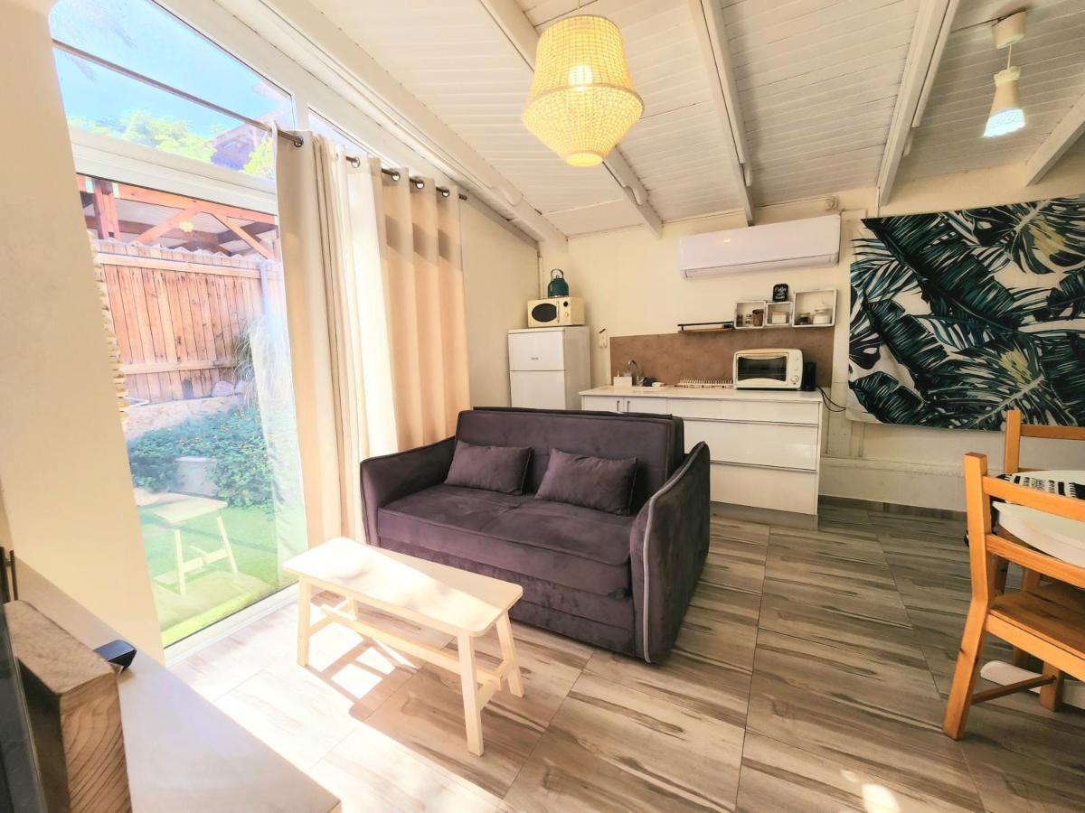 אילת Sunshine Suite Boutique Only 5 Min Walk To The Beach - By Seaelo מראה חיצוני תמונה
