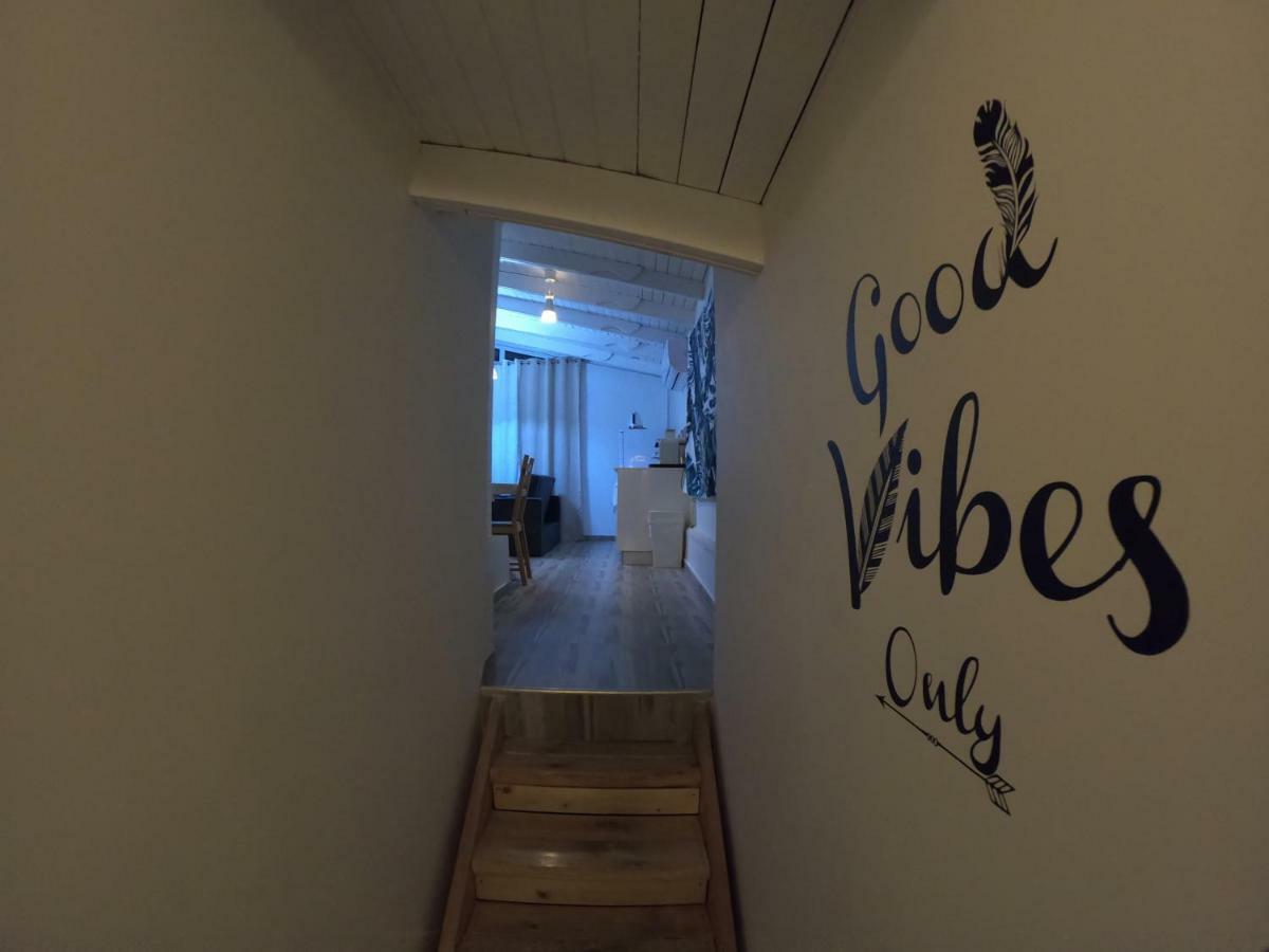 אילת Sunshine Suite Boutique Only 5 Min Walk To The Beach - By Seaelo מראה חיצוני תמונה