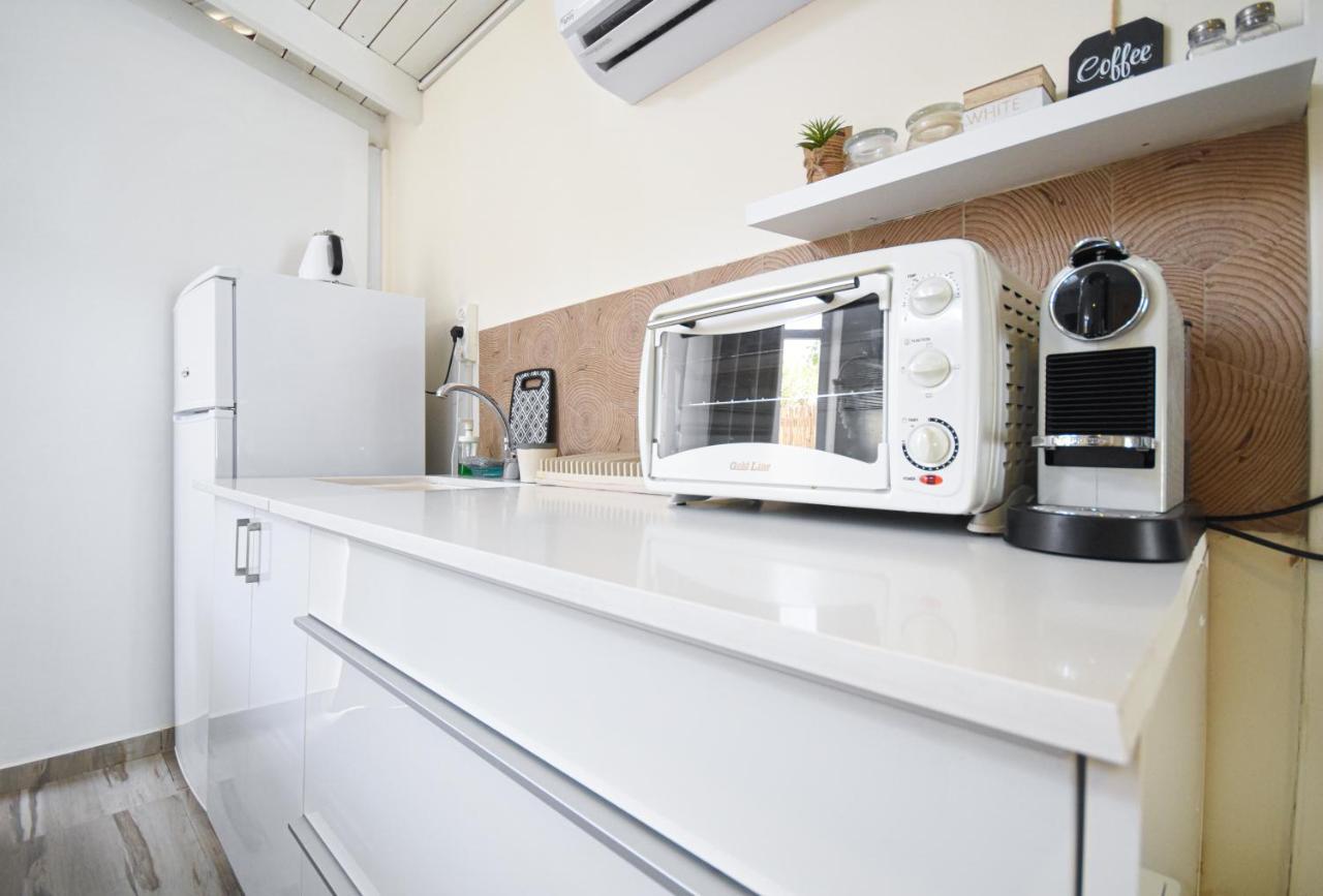 אילת Sunshine Suite Boutique Only 5 Min Walk To The Beach - By Seaelo מראה חיצוני תמונה