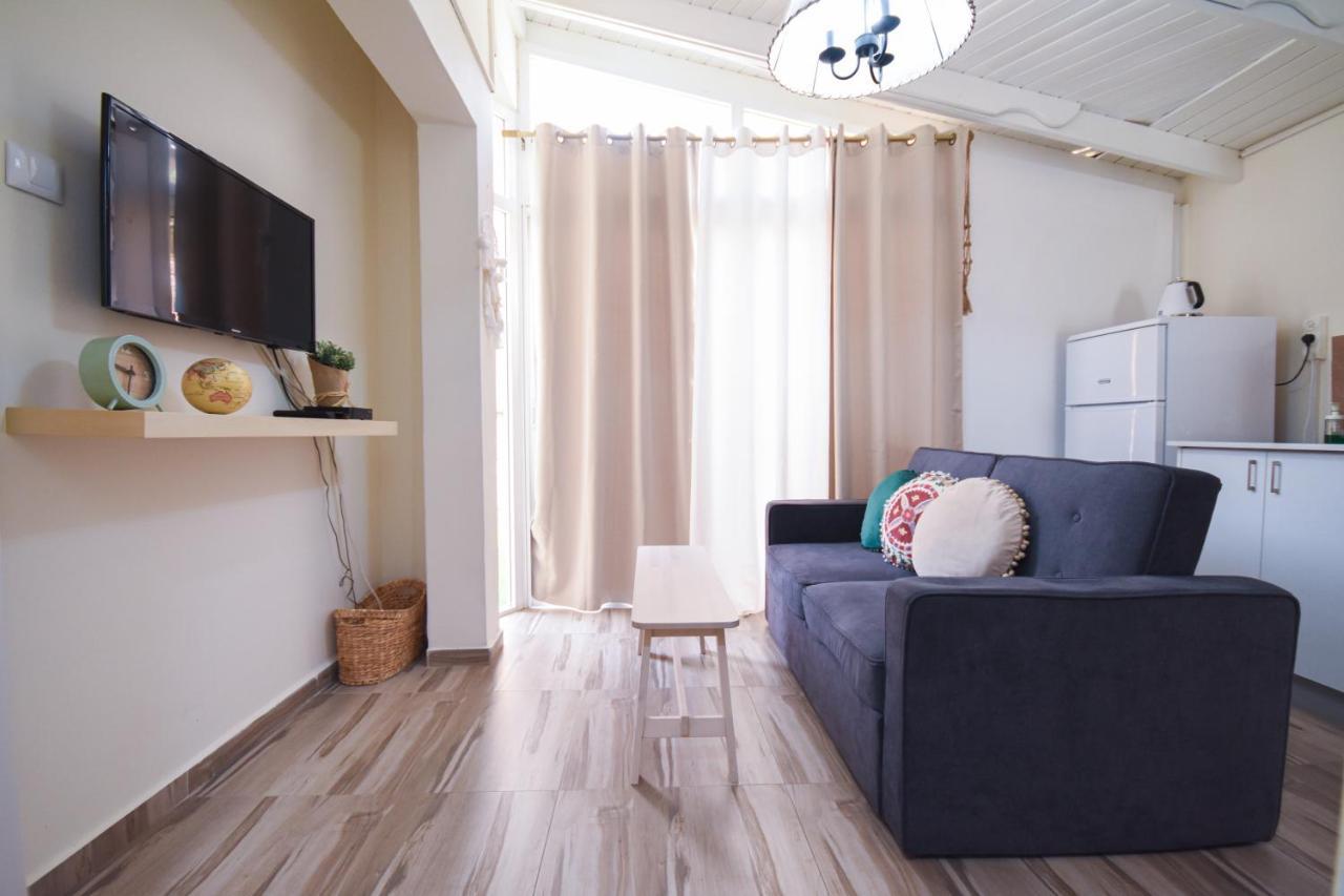 אילת Sunshine Suite Boutique Only 5 Min Walk To The Beach - By Seaelo מראה חיצוני תמונה
